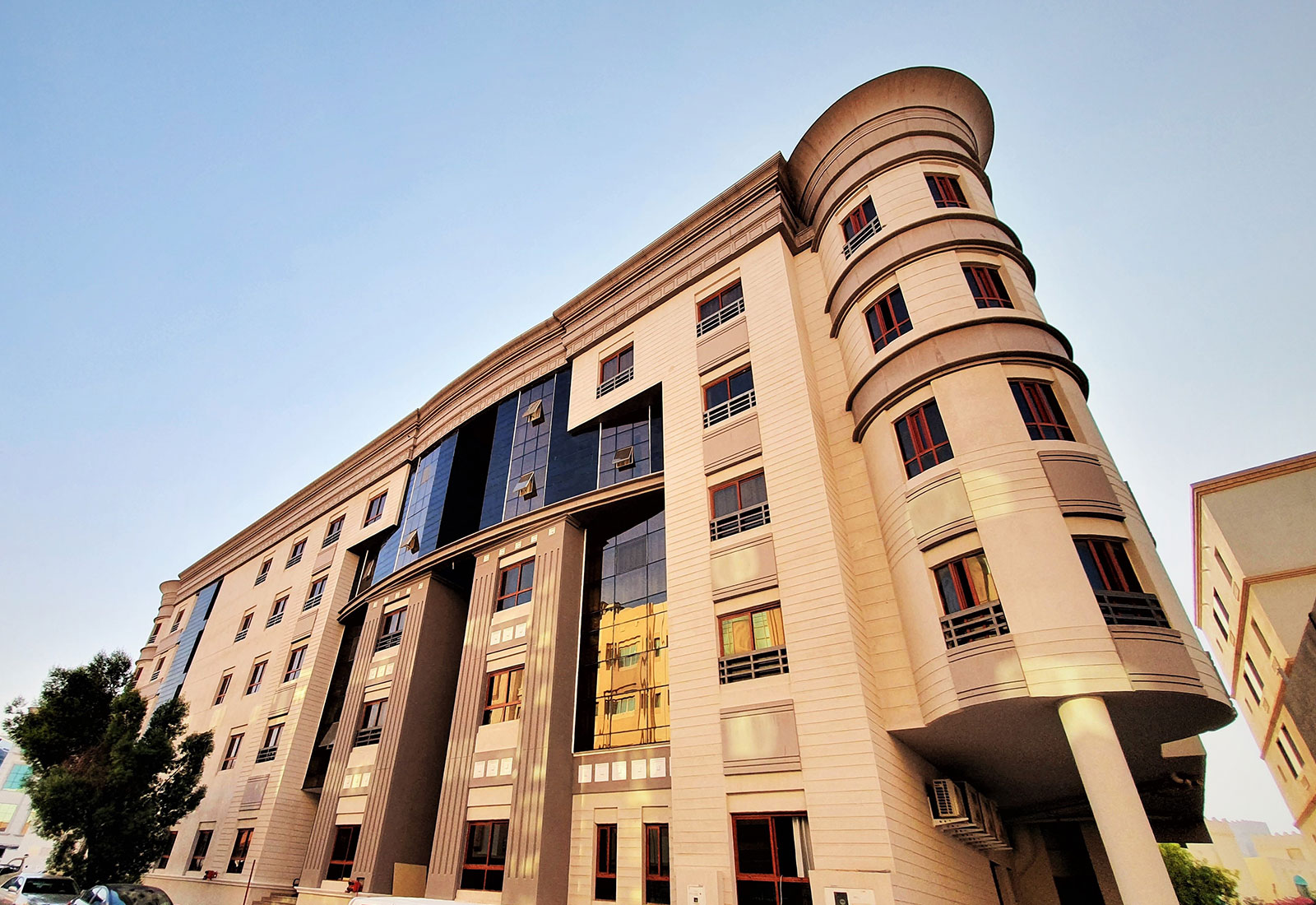 MUNTHAZA (M1) Building 28